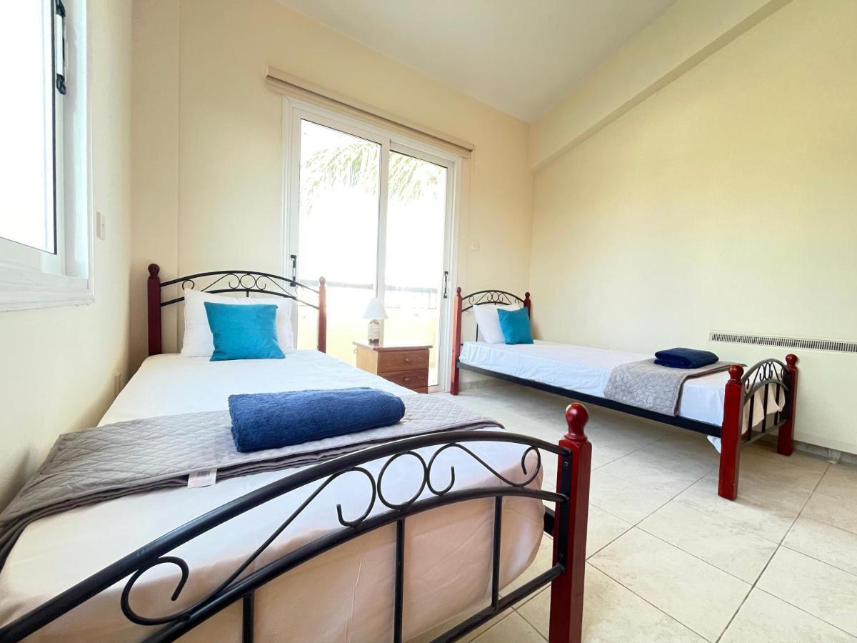 Sunset Pearl Holiday Villa Aya Napa Dış mekan fotoğraf