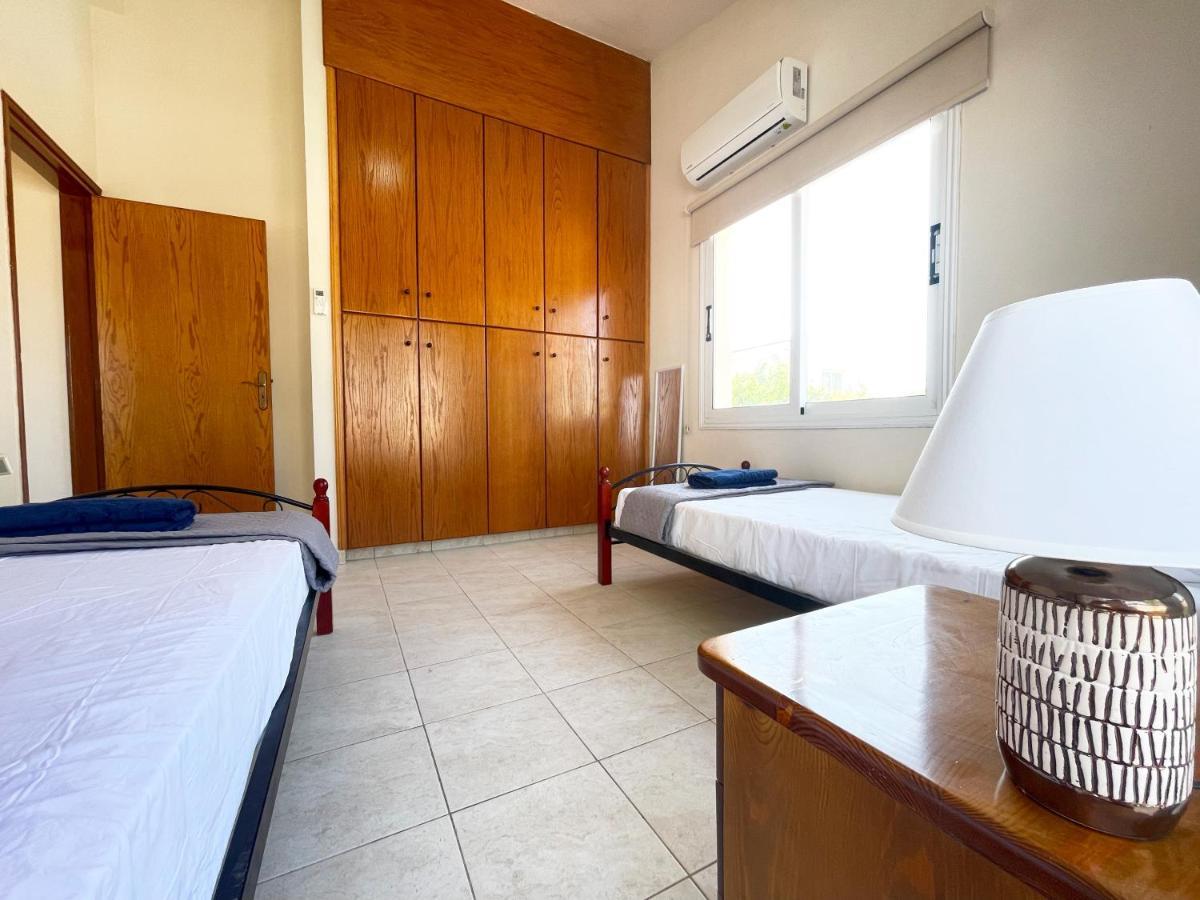 Sunset Pearl Holiday Villa Aya Napa Dış mekan fotoğraf