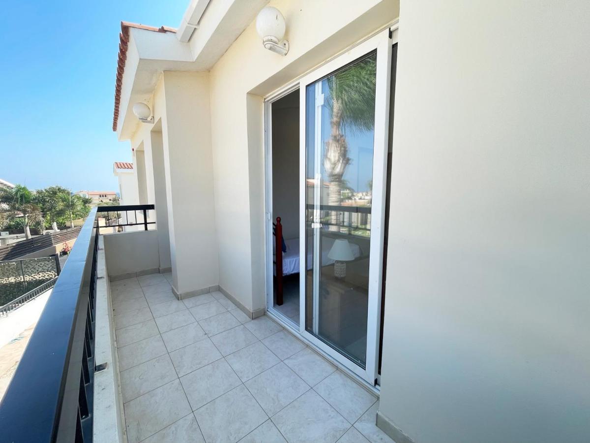 Sunset Pearl Holiday Villa Aya Napa Dış mekan fotoğraf
