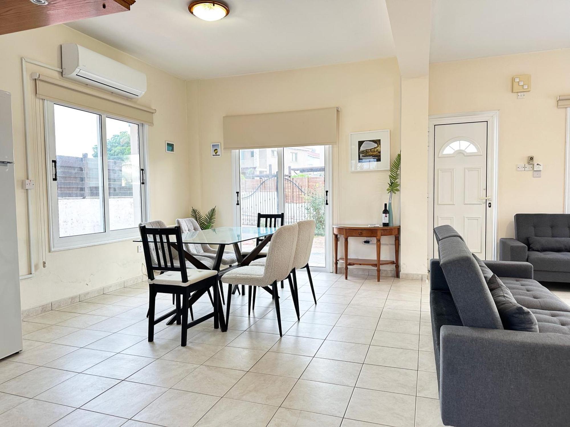 Sunset Pearl Holiday Villa Aya Napa Dış mekan fotoğraf